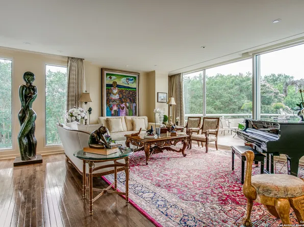 200 PATTERSON AVE #106, San Antonio, TX 78209