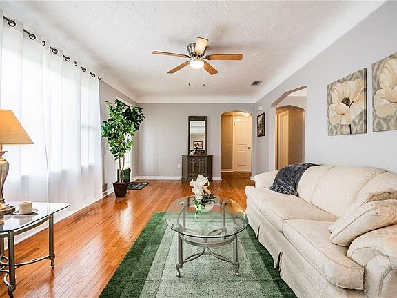5th image of 7426 New York Ave