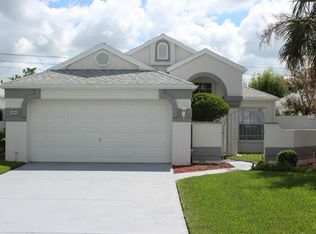 1050 Castille Dr, Spring Hill, FL 34608