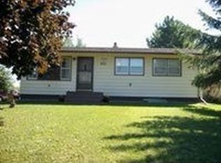 560 Chinook Ave SW, Avon, MN 56310