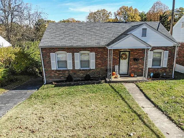 7232 Mackenzie Rd photo 1