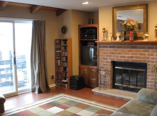 31 Olde House Ln, Morgantown, WV 26505