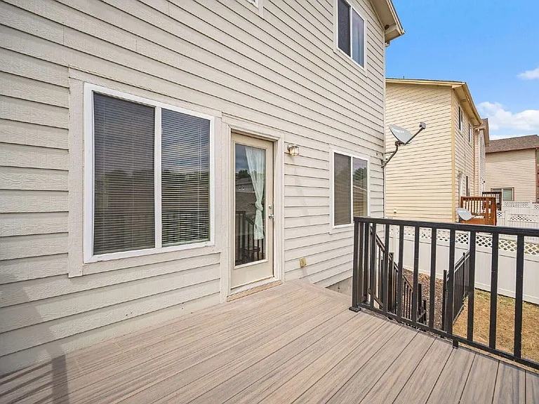 2211 Downend St — Photo 28