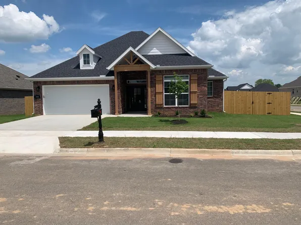 3080 E Coolridge St, Fayetteville, AR 72701