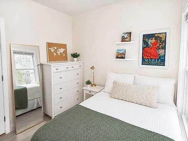 3 Evergreen Ave #3 — Photo 9