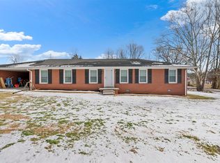 104 Kellwood St, Brownsville, KY 42210