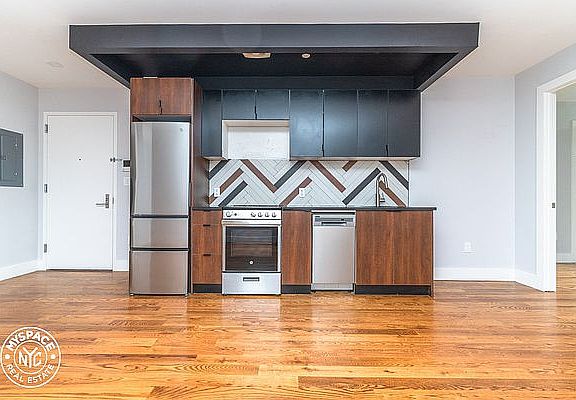 2nd image of 680 E 21st St #5D