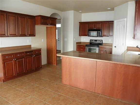 4th image of 6156 Ironwood Dr