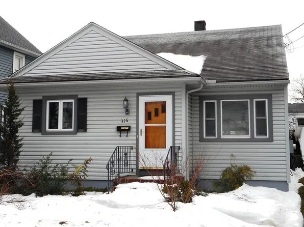 316 W Elm St, East Rochester, NY 14445