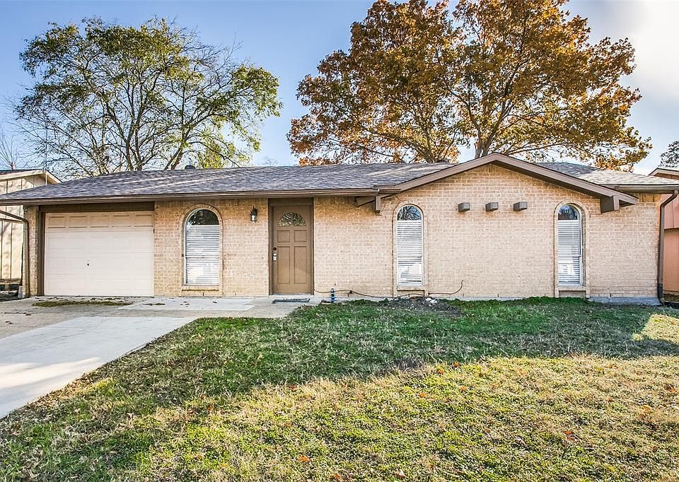 1st image of 1820 Overglen Dr