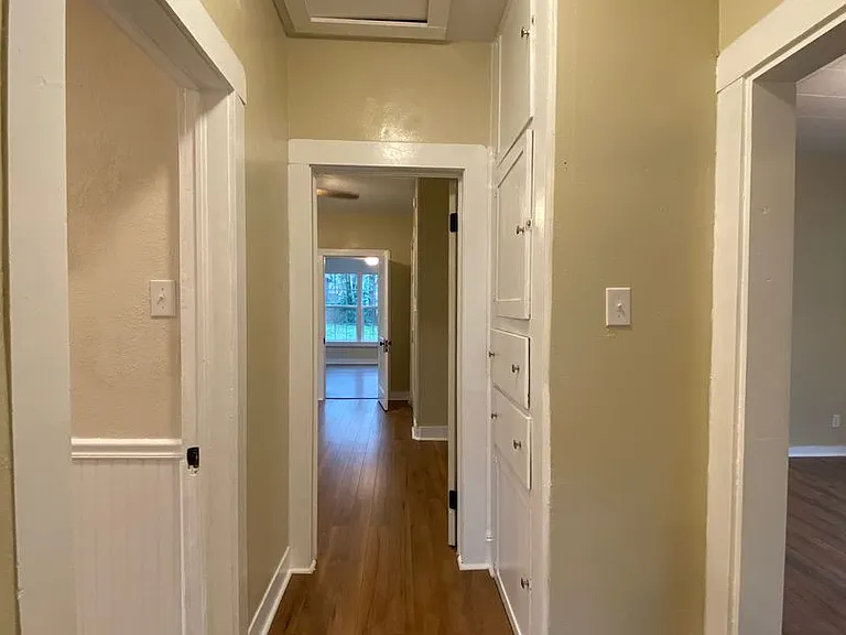 904 N Main St — Photo 9