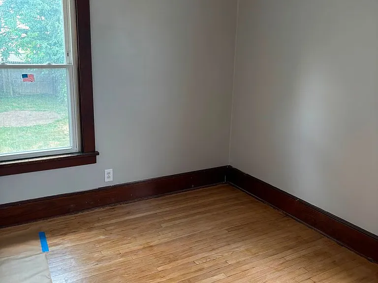 3611 Buechner Ave — Photo 6