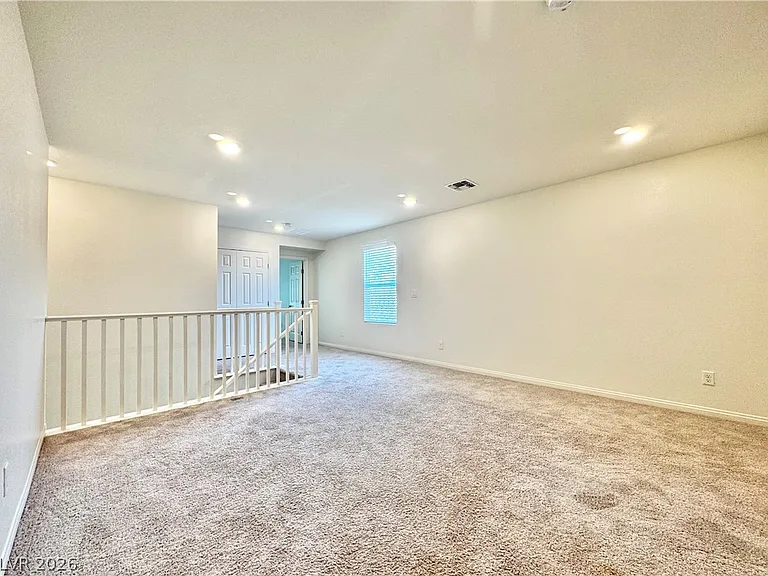 4258 Tarim St — Photo 66
