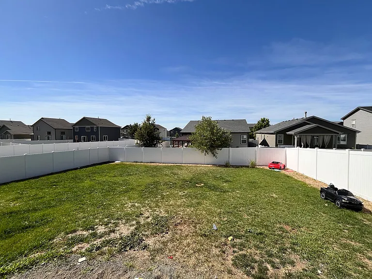1845 Tinker Dr — Photo 38