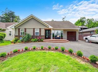 2640 Washington Ave, Oceanside, NY 11572