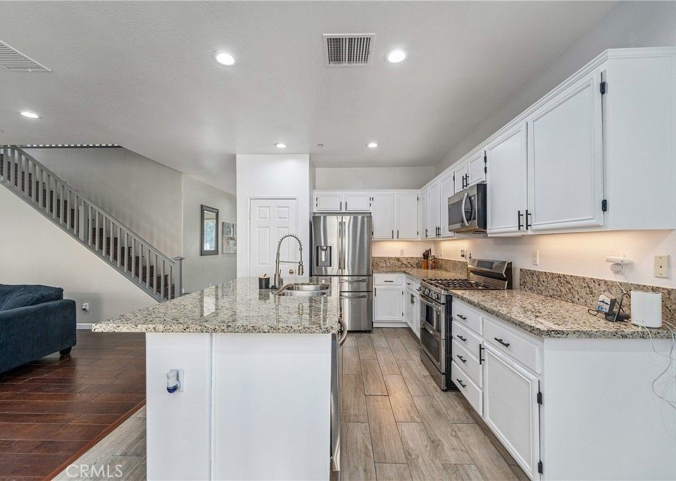 1st image of 11141 Gardenhurst Ct