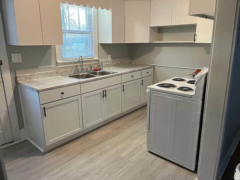 113 W Forrest Ave — Photo 2