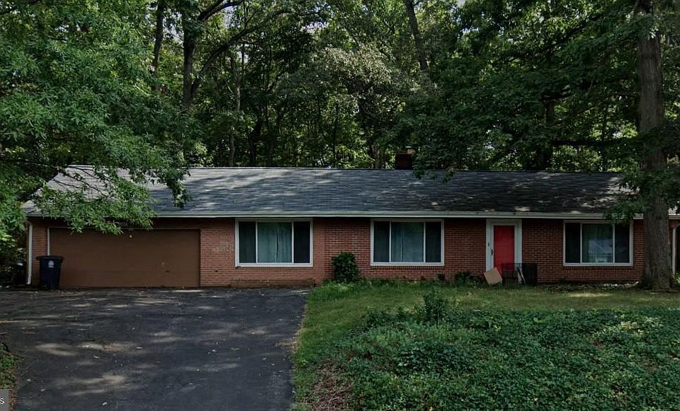 1st image of 1303 Jefferson Rd