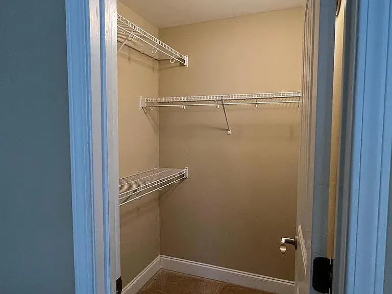 308 Marquis Ct — Photo 18