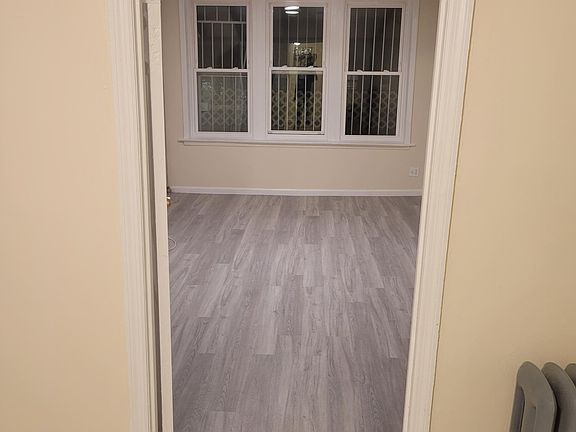2nd image of 2763 Reservoir Ave #2F