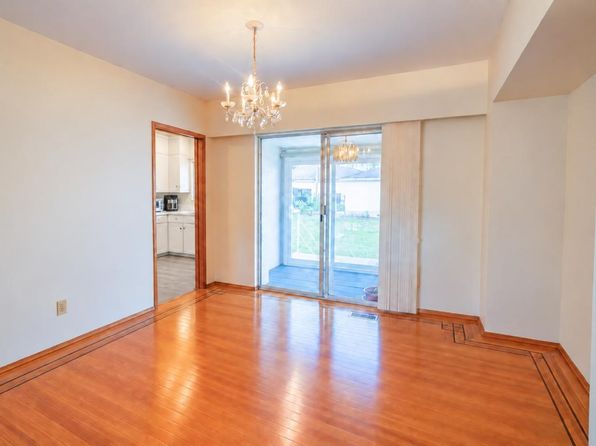 7 bedroom rental in Vancouver — photo 5