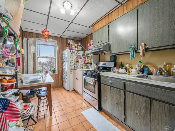 5209 Ft Hamilton Parkway image 11 of 31