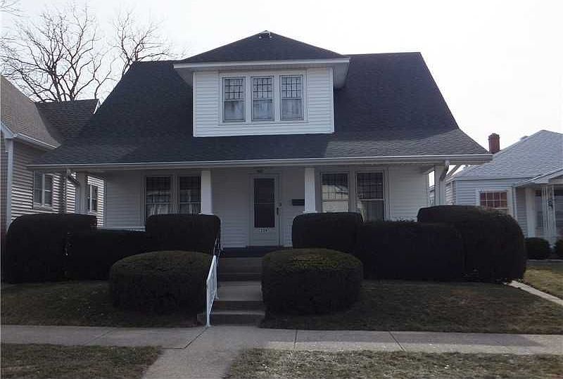 1st image of 229 W North St