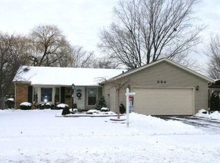 994 N Country Ln, Palatine, IL 60067