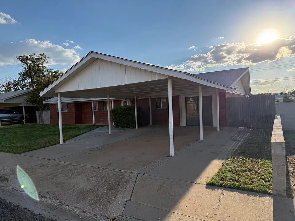 1107 Alpine Dr