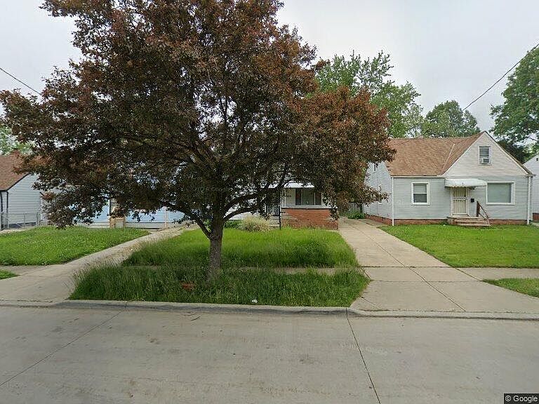 1st image of 15815 Lotus Dr #15