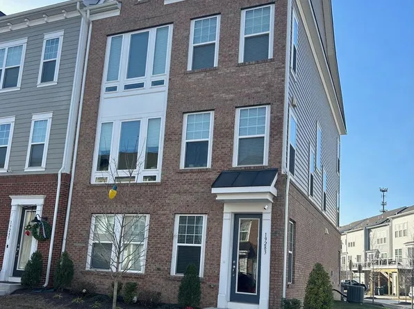 19283 Brookwater Ter, Leesburg, VA 20175