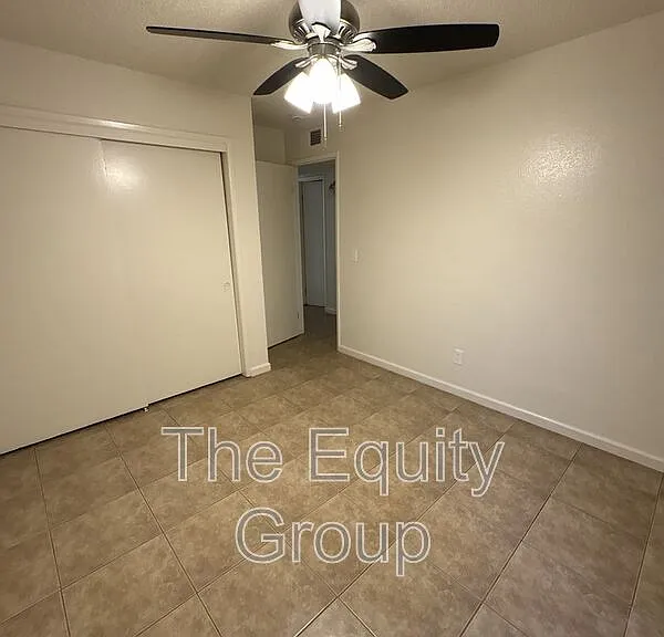 809 Monarch Cir #2 — Photo 11