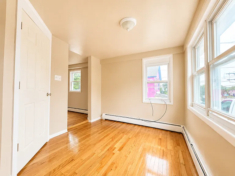 3 Spring Hill Ave #1 — Photo 15