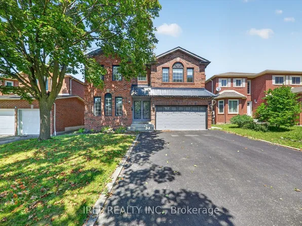 6 Carmichael Dr, Whitby, ON L1N 9A4