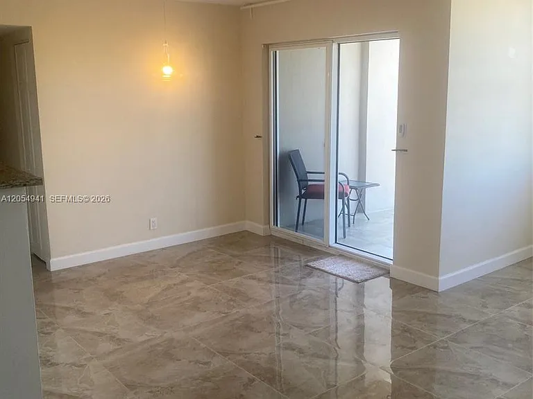 1600 SE 15th St #601 — Photo 27