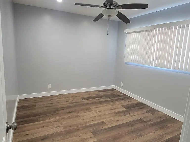 6221 Emil Ave #6221 — Photo 10