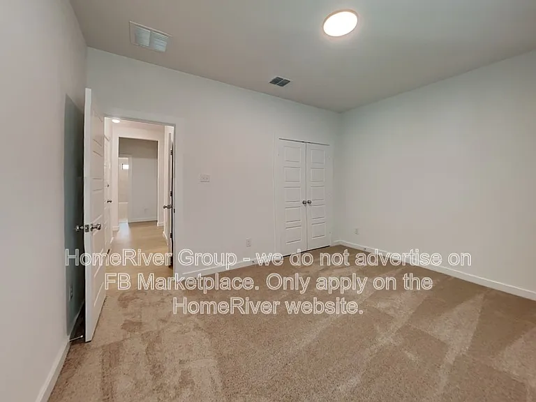 425 Leopold Trl — Photo 14