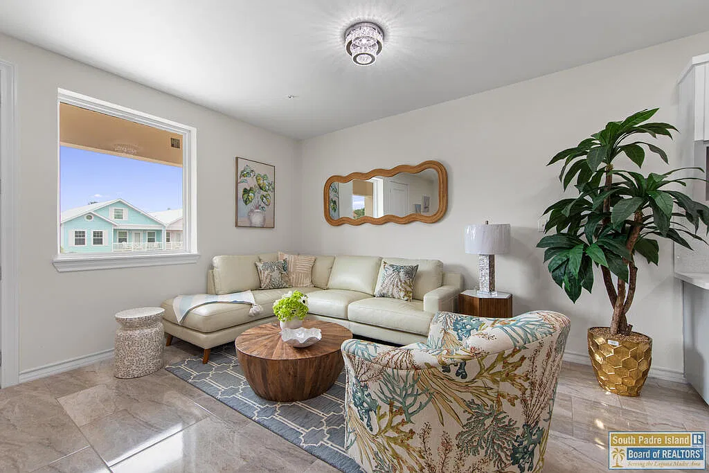 Soft Breeze Condominiums — Photo 4