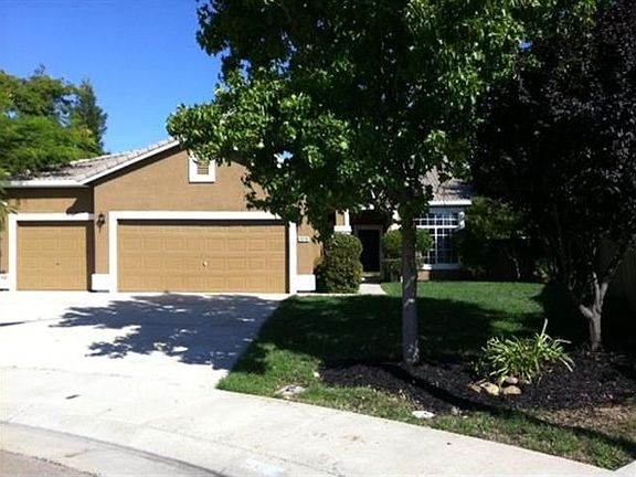 2nd image of 9318 Buckhorn Ct