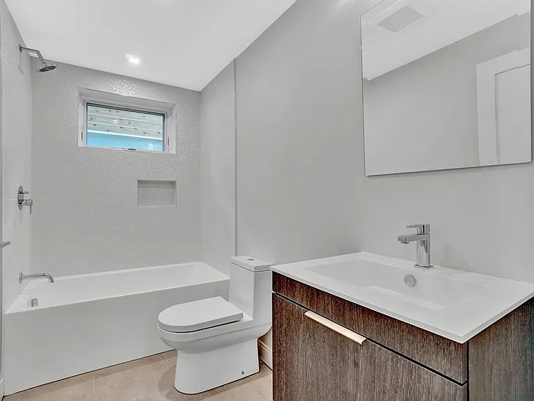 297 Concord Ave #1 — Photo 18
