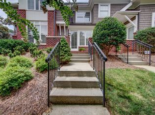 3655 Winslow Green Dr, Charlotte, NC 28210