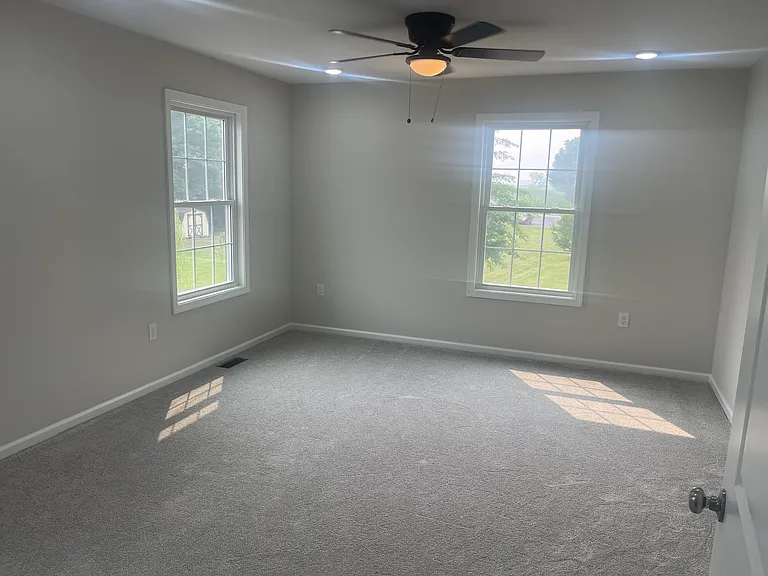 321 Sara Ann Ave — Photo 18