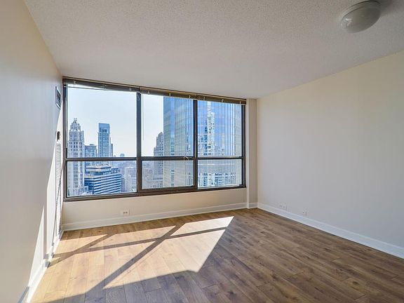 2nd image of 405 N Wabash Ave Unit 4106