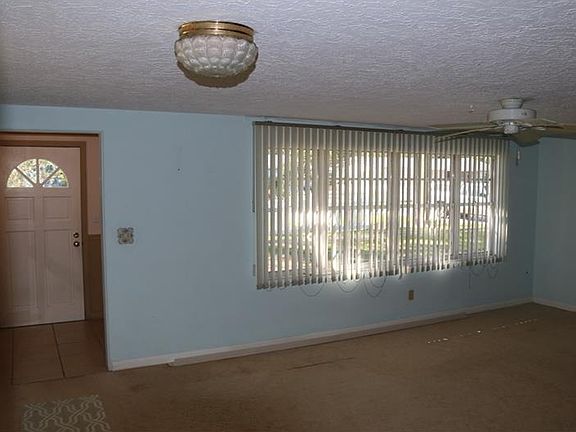 4th image of 941 Greer Dr
