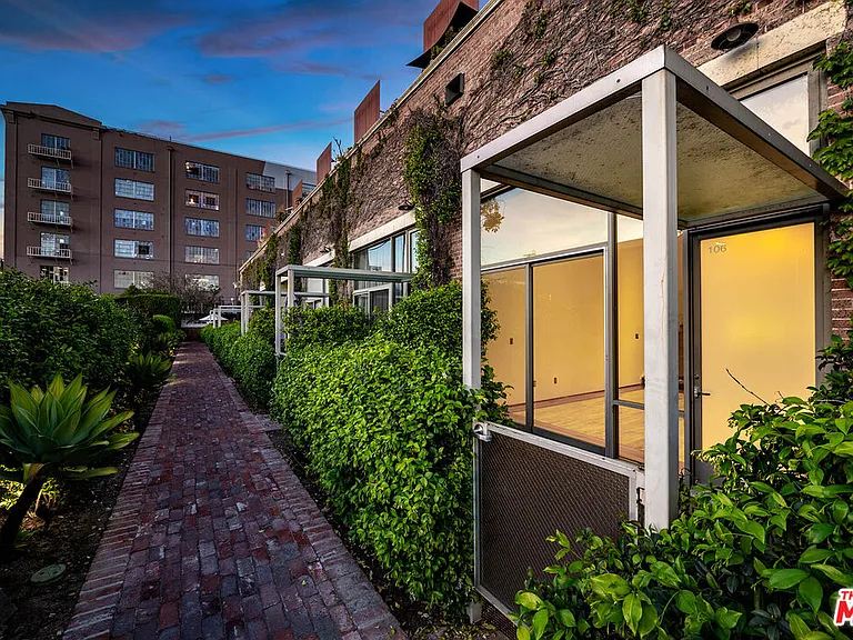 1850 Industrial St #106 — Photo 45