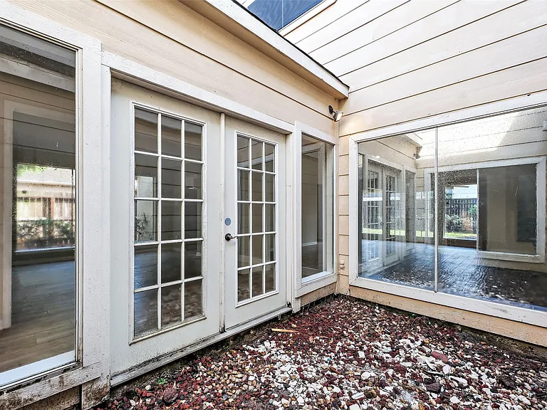 10735 Kitty Brook Dr — Photo 20