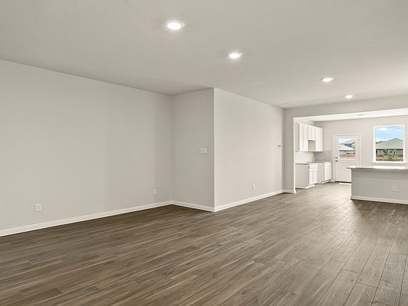 Family Room to Dining