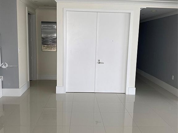 5th image of 4100 Island Blvd #2104/3