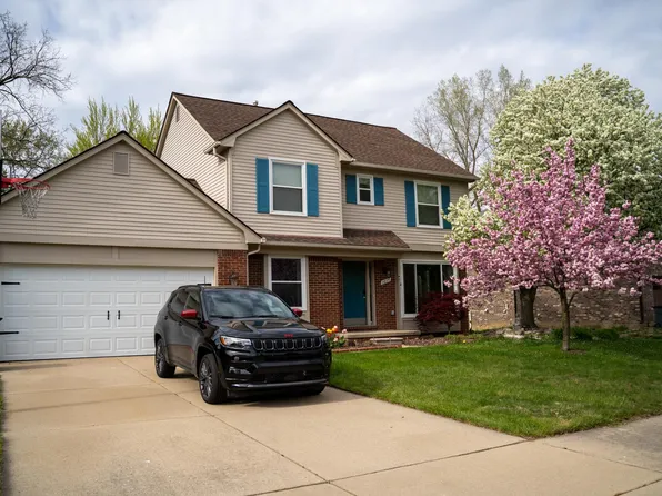 1825 Latimer Dr, Troy, MI 48083