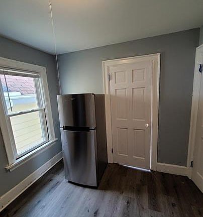 4th image of 3272 N Bartlett Ave #3272A